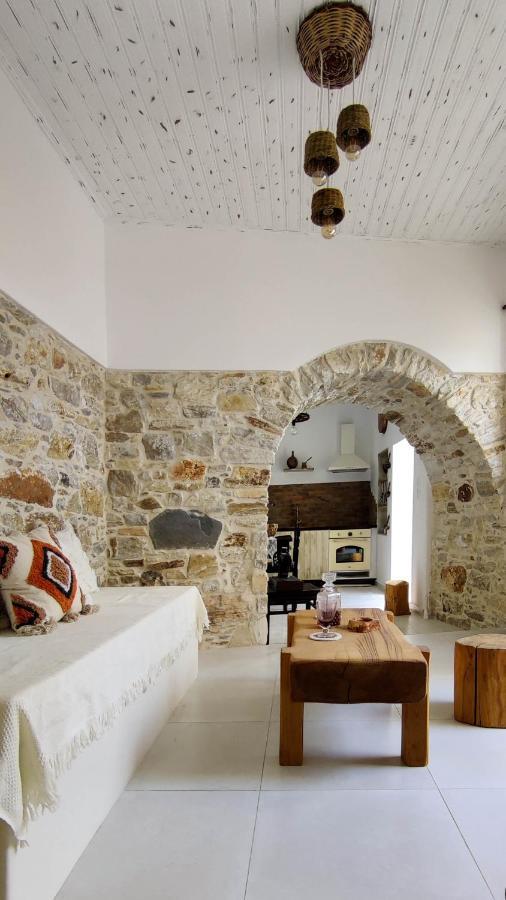 Laina Traditional Guest House Apérathos Dış mekan fotoğraf
